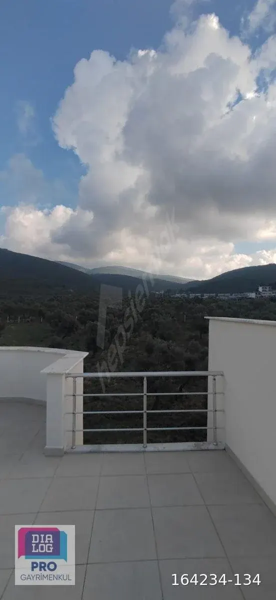 DİDİM AKBÜK OLIVE VILLAGE SİTESİNDE FULL EŞYALI TRİPLEKS VİLLA