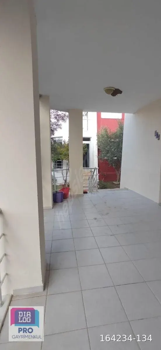 DİDİM AKBÜK OLIVE VILLAGE SİTESİNDE FULL EŞYALI TRİPLEKS VİLLA